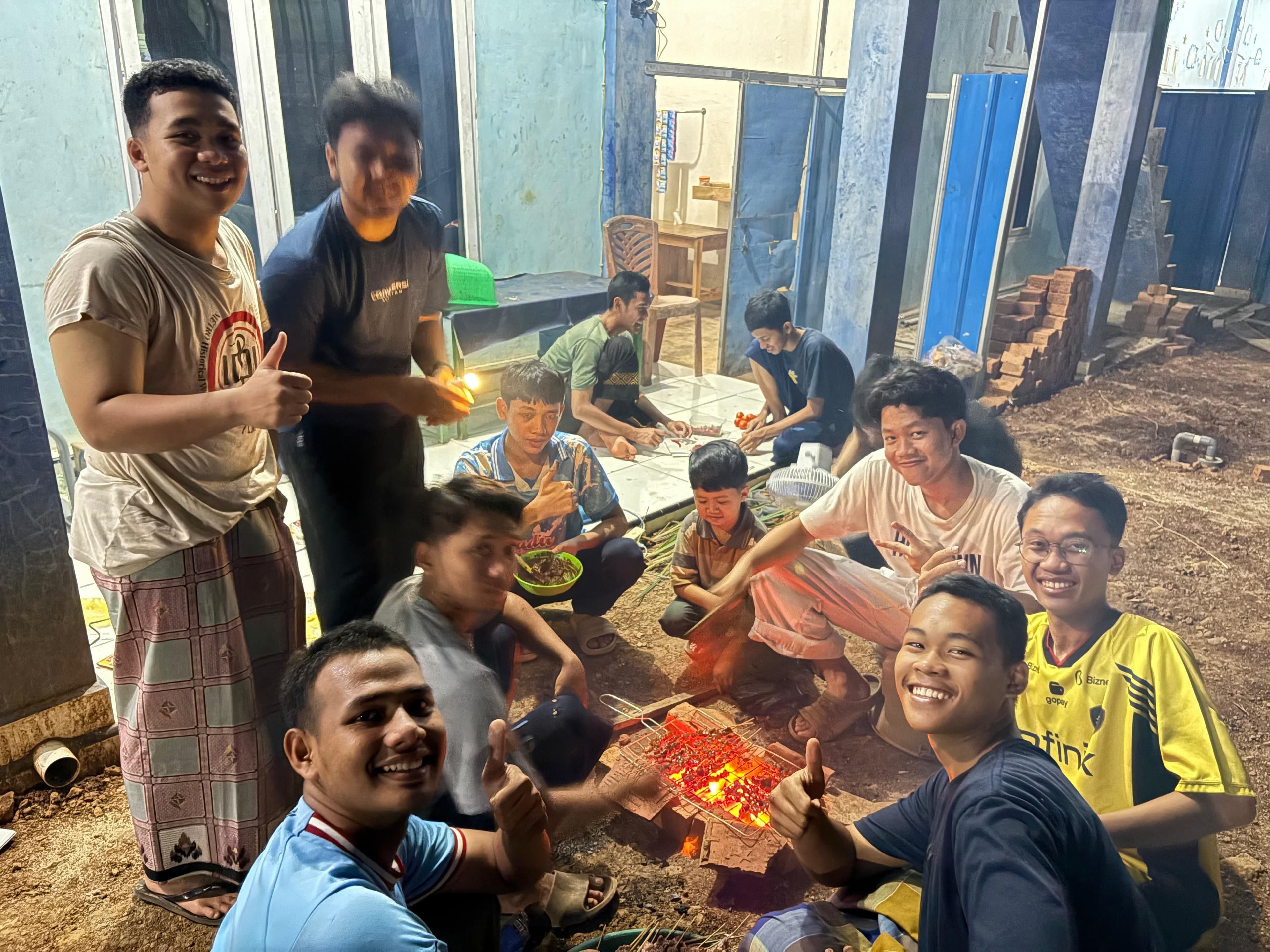 bahagianya santri